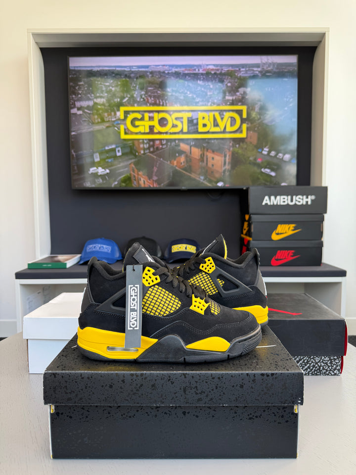 Air Jordan 4 Thunder Yellow