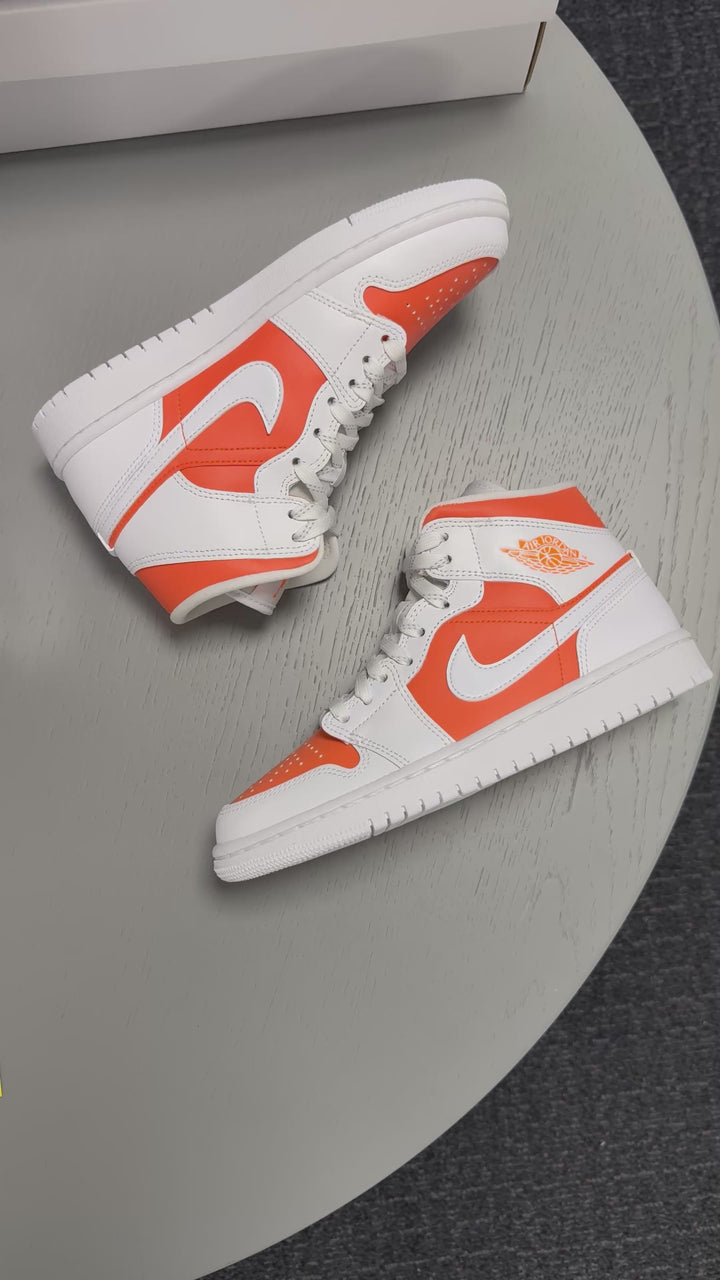 WMNS Air Jordan 1 Mid SE Bright Citrus