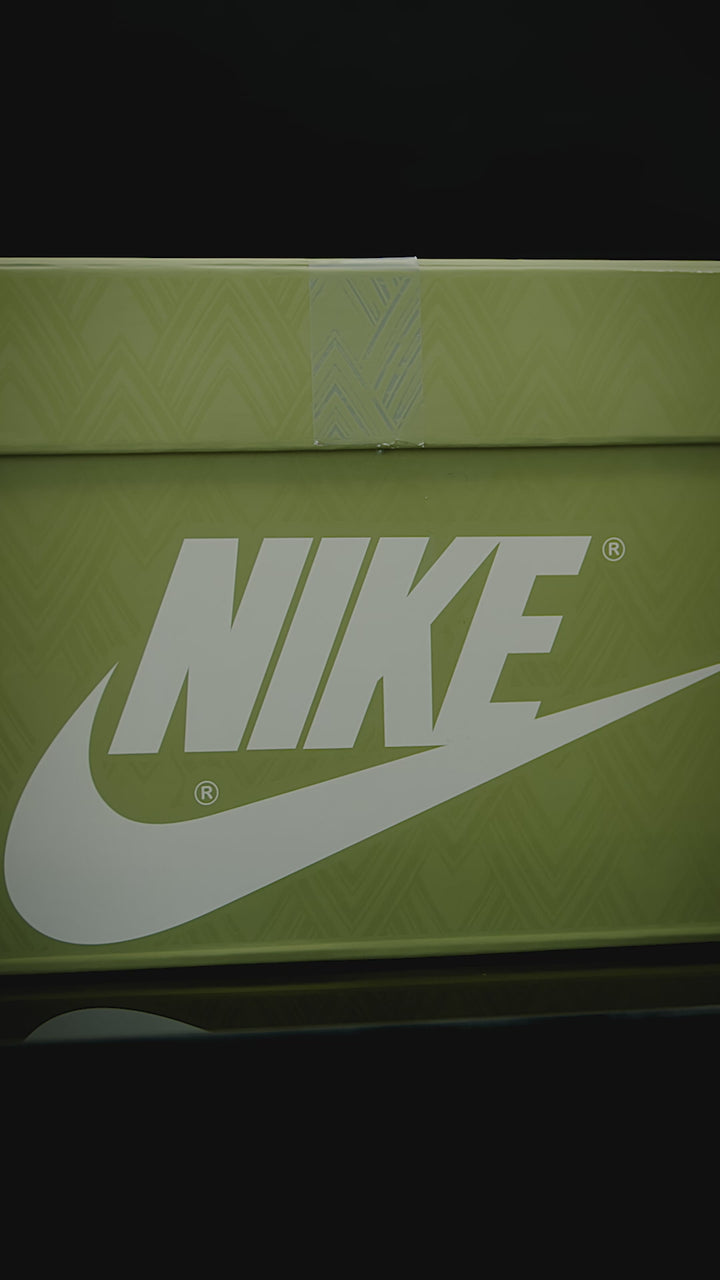 AIR JORDAN 1 RETRO LOW OG YEAR OF THE DRAGON