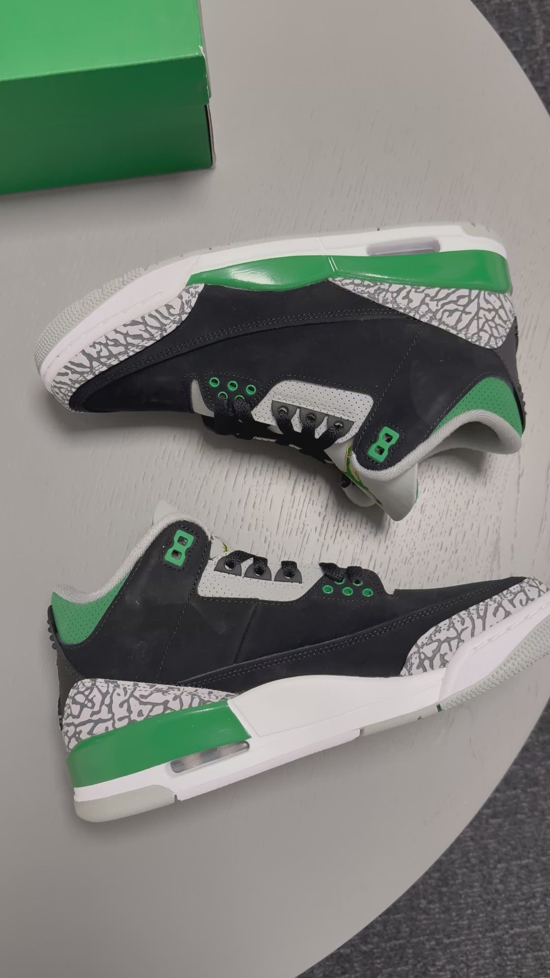 Air Jordan 3 Pine Green