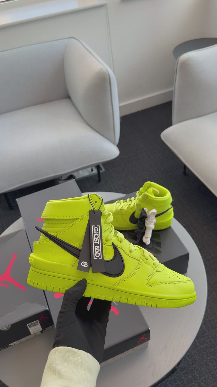 NIKE DUNK HIGH AMBUSH FLASH LIME