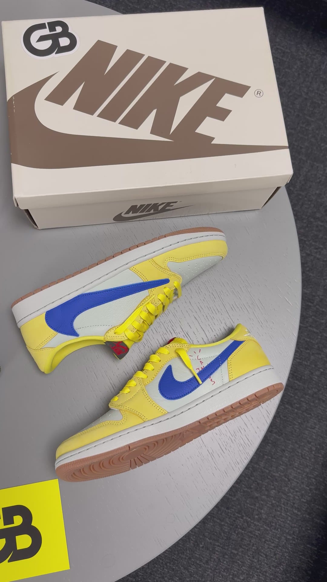 TRAVIS SCOTT X AIR JORDAN 1 RETRO LOW OG SP CANARY